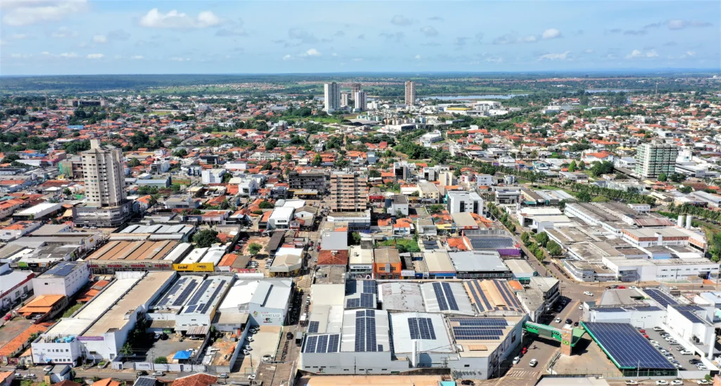 Candidatos em fila para concurso público municipal em Araguaína Tocantins 2026
