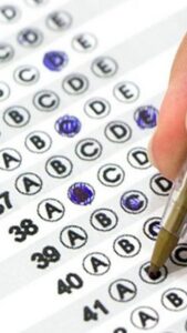 Concurso abre com salários de até&hellip;
