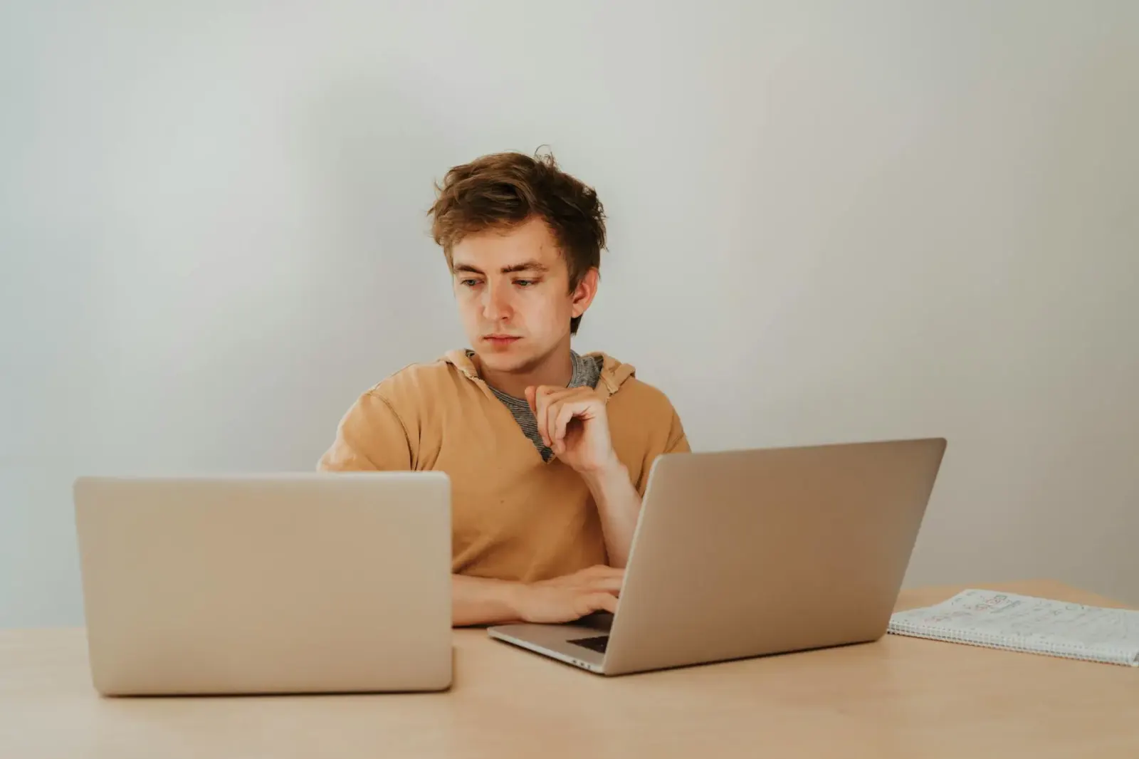 Cursos gratuitos de IA em 2026: de Pernambuco à XP Educação, onde se inscrever