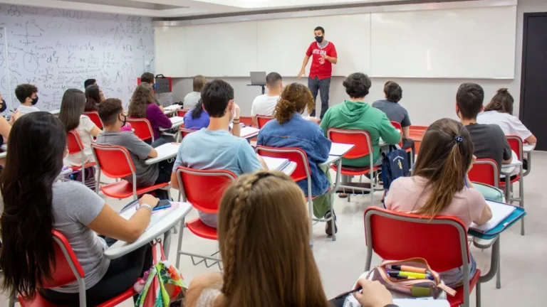 Prefeitura de Fortaleza abre 8 mil&hellip;