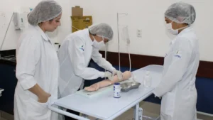 Prefeitura de Salvador abre 162 vagas&hellip;